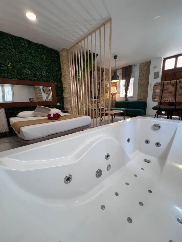 Urban Premium Jacuzzi Estudio Centrico Alicante Buitenkant foto